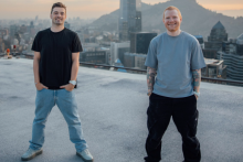 VIDÉO - Martin Garrix et Ed Sheeran dévoilent le clip de "Rewind Repeat It"