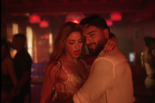 Shakira et Maluma dévoilent le clip "Agua"