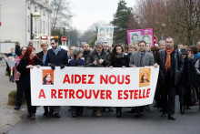 Une centaine de personnes ont défilé dans les rues de Guermantes, ce samedi 11 janvier 2014.