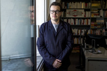 Le président du directoire de "Libération", Nicolas Demorand, dans les locaux du quotidien à Paris, le 17 juin 2013.