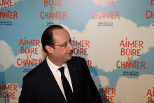 François Hollande a assisté lundi soir à l'avant-première de "Aimer, boire, chanter". 