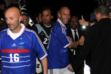 Fabien Barthez et Zinédine Zidane en novembre 2013 à Montpellier
