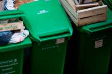 Des poubelles de la ville de Paris (illustration)