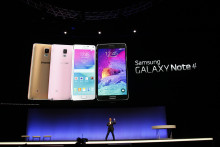 Samsung a présenté à la presse la Galaxy Note 4 au salon IFA de Berlin 
