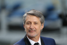 Antoine de Caunes reconnaît avoir très mal vécu son éviction de Canal +.