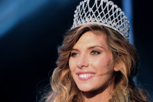 La Miss France 2015 Camille Cerf.