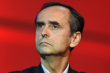 Robert Ménard lors d'un meeting de campagne à Nîmes le 2 décembre.