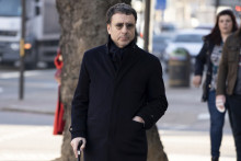 La cour d'appel de Paris a accepté de libérer, sous contrôle judiciaire l'intermédiaire, Alexandre Djouhri