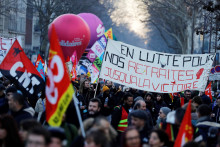 Des manifestants contre la réforme des retraites le 6 février 2020 à Paris (illustration)