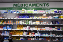 Des médicaments dans une pharmacie (Illustration).