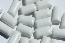 Chewing-gum. (Illustration.)