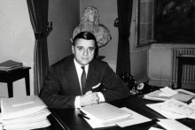 Robert Boulin, secrétaire d'État au Budget, le 1er septembre 1963