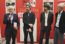 Tanguy Viel et le jury du Grand Prix RTL-Lire 2017 au salon Livre Paris