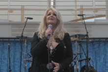 Bonnie Tyler pendant l'éclipse totale du 21 août 2017