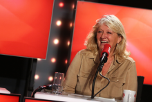 Charlotte de Turckheim dans "Les Grosses Têtes"