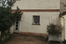 La maison où ont été retrouvés le corps des deux victimes, à Montauban (Tarn-et-Garonne).