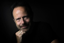 Marc Levy se confie sur sa nouvelle saga pour la jeunesse