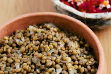 Privilégiez les lentilles aux pâtes classiques, dites "blanches".