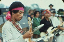 Jimi Hendrix pendant le festival Woodstock en 1969