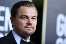 Leonardo DiCaprio sur le tapis rouge du Beverly Hilton Hotel de Los Angeles