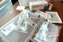 Un kit de produits médicaux permettant l'euthanasie, à destination des médecins belges