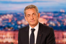 Nicolas Sarkozy sur le plateau du JT de TF1 le 3 mars 2021 à Boulogne-Billancourt
