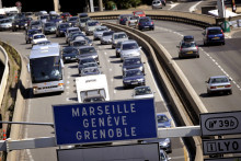 Des automobilistes pris dans les bouchons (Illustration)