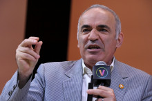 Le grand maître d'échecs Garry Kasparov, le 17 juin 2022 à Paris