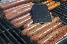 L'été est un moment propice pour sortir le barbecue.