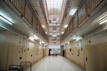 Un bâtiment de la prison de Fresnes, le 16 juin 2011
