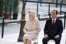 François Hollande et Elizabeth II en 2014.