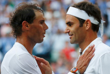 Rafael Nadal et Roger Federer lors de leur dernier duel le 12 juillet 2019 en demi-finale de Wimbledon.