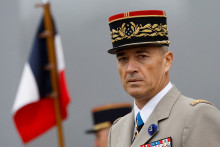 Le chef d'état major des armées Thierry Burkhard a assisté à sa seconde cérémonie depuis son entrée en fonction le 24 juillet 2021.