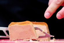 Le foie gras est l'un des mets les plus prisés en période de fêtes.