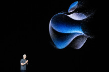 Tim Cook à l'Apple Park lors de la présentation de l'iPhone 15 le 12 septembre 2023