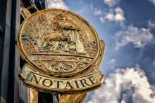 Illustration d'une devanture d'un cabinet de notaire