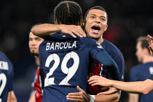 Mbappé et Barcola, buteurs contre la Real Sociedad le mercredi 14 février.