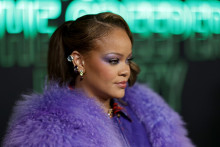 Rihanna, ici le 18 décembre, a performé lors d'un pré-mariage en Inde.