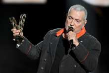 Bernard Lavilliers aux Victoires de la Musique, le 9 février 2024