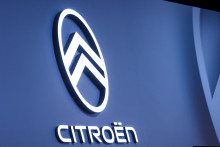 Logo de la marque Citroën.