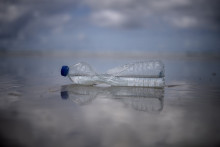 Une bouteille de plastique (illustration)