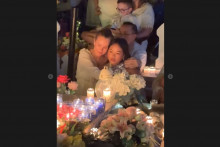 Laeticia et Joy Hallyday pour les 7 ans de la disparition de Johnny Hallyday