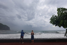 Le cyclone tropical Garance s'approche de l'île de La Réunion, le 27 février 2025