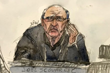 Croquis réalisé le 24 février 2025 montrant le chirurgien Joël Le Scouarnec lors d'une audience à son procès