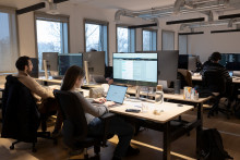 Image d'illustration d'employés de bureau en France.
