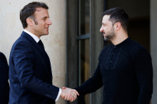 Emmanuel Macron et Volodymyr Zelensky à Paris, le 27 mars 2025