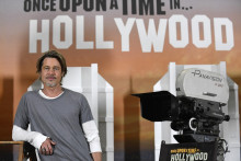 Brad Pitt lors de la séance de photos pour le film "Once Upon A Time In Hollywood", le 11 juillet 2019 à Los Angeles.