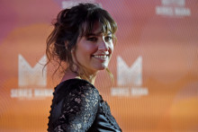 Laëtitia Milot est au casting de la nouvelle série quotidien de M6, Nouveau jour.