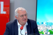 Jean-Marie Vilain, maire de Viry-Chatillon, sur RTL