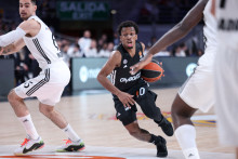 Le joueur nord-macédonien du Paris Basketball Tj Shorts contre le Real Madrid, le 3 avril 2025, à la Movistar Arena de Madrid